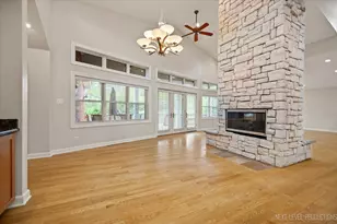 4830 Wolf Rd, Western Springs, IL 60558 - Photo 13