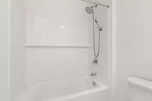 6616 Hadrian Dr, Joliet, IL 60431 - Photo 23