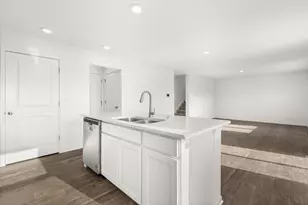 6616 Hadrian Dr, Joliet, IL 60431 - Photo 15