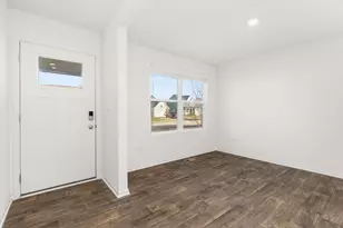 6616 Hadrian Dr, Joliet, IL 60431 - Photo 3