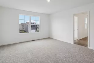 5017 Yates Dr, Racine, WI 53403 - Photo 9