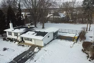 4818 Strong Rd, Crystal Lake, IL 60014 - Photo 29