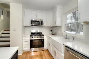 4818 Strong Rd, Crystal Lake, IL 60014 - Photo 7