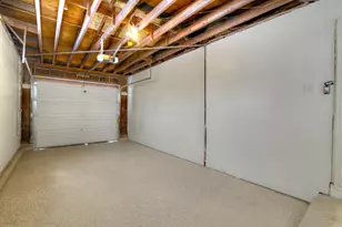 4818 Strong Rd, Crystal Lake, IL 60014 - Photo 23