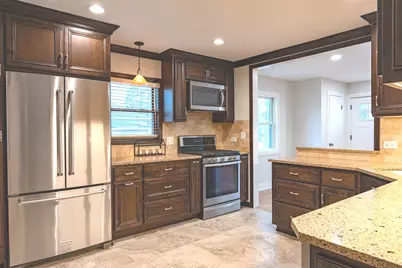 325 Roger Road, Darien, IL 60561 - Photo 7