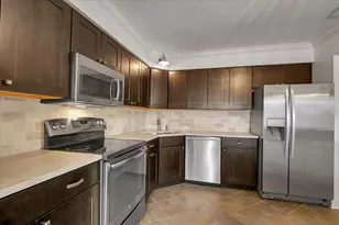 1002 Castilian Ct, Glenview, IL 60025 - Photo 7