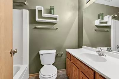 31754 N Pineview Boulevard, Lakemoor, IL 60051 - Photo 13