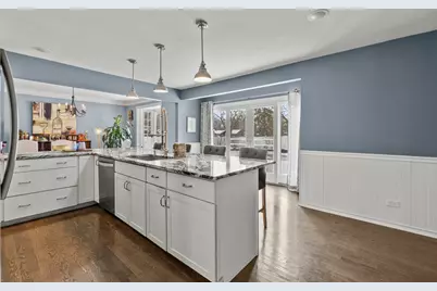 401 69th Street, Darien, IL 60561 - Photo 7