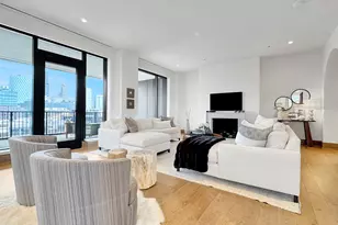 21 N May St, Chicago, IL 60607 - Photo 7