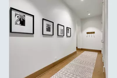 21 N May Street #802, Chicago, IL 60607 - Photo 3