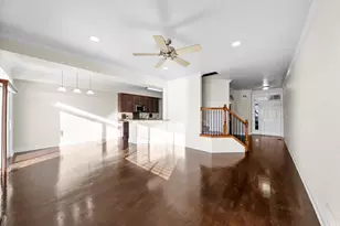 1265 Tamarack Dr, Bartlett, IL 60103 - Photo 3