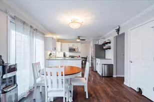 607 Old Farm Rd, Bloomington, IL 61704 - Photo 13