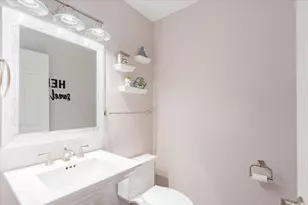 607 Old Farm Rd, Bloomington, IL 61704 - Photo 9