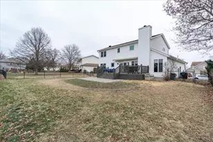 607 Old Farm Rd, Bloomington, IL 61704 - Photo 39