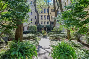 431 W Aldine Ave, Chicago, IL 60657 - Photo 1