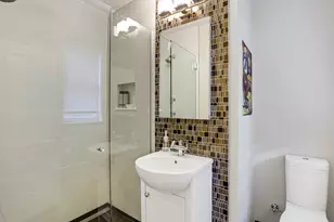 431 W Aldine Ave, Chicago, IL 60657 - Photo 15