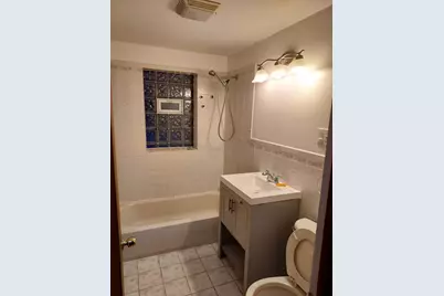 104 E 150th Street E, Harvey, IL 60426 - Photo 5