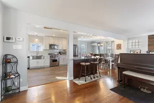 8334 Harding Ave, Skokie, IL 60076 - Photo 3