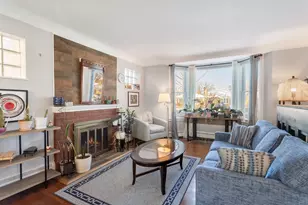 8334 Harding Ave, Skokie, IL 60076 - Photo 9