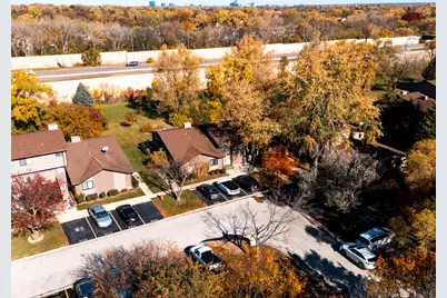 532 E Devon Avenue, Roselle, IL 60172 - Photo 29