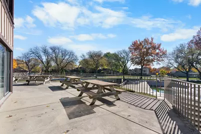 532 E Devon Avenue, Roselle, IL 60172 - Photo 27