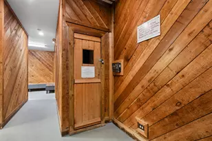 532 E Devon Ave, Roselle, IL 60172 - Photo 23