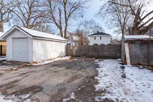 1318 N Jackson St, Waukegan, IL 60085 - Photo 37