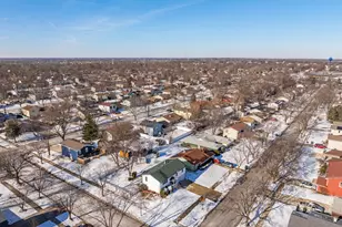 161 Oakwood Dr, Bolingbrook, IL 60440 - Photo 37