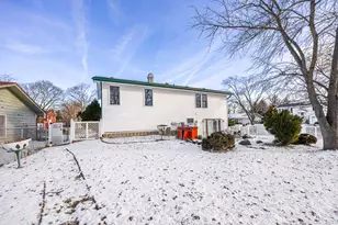 161 Oakwood Dr, Bolingbrook, IL 60440 - Photo 33