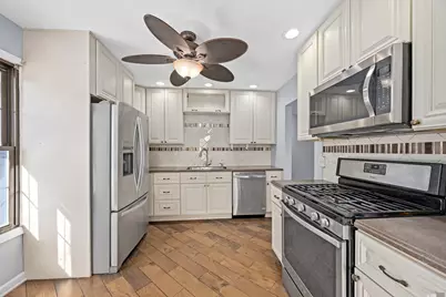 161 Oakwood Drive, Bolingbrook, IL 60440 - Photo 11