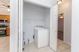 67 Astoria Way, Bloomington, IL 61704 - Photo 27