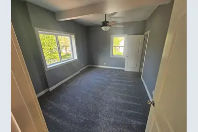 215 E Sale Street, Tuscola, IL 61953 - Photo 29