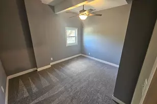 215 E Sale St, Tuscola, IL 61953 - Photo 31