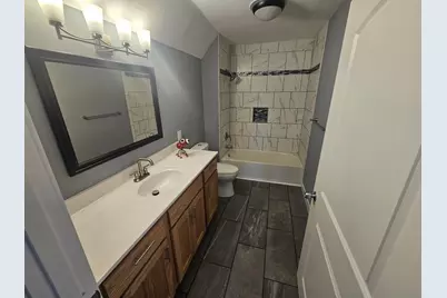 215 E Sale Street, Tuscola, IL 61953 - Photo 35