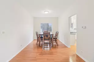 1087 Camillia Pl, Fox River Grove, IL 60021 - Photo 5