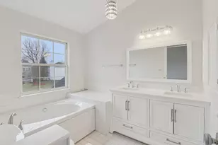 1087 Camillia Pl, Fox River Grove, IL 60021 - Photo 15