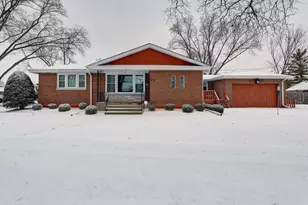 1850 Kensington Ave, Westchester, IL 60154 - Photo 1