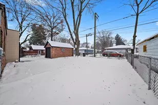 2131 170th St, Hazel Crest, IL 60429 - Photo 25