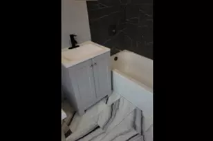 6718 S St Lawrence Ave, Chicago, IL 60637 - Photo 9