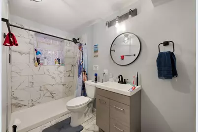 6718 S Saint Lawrence Avenue, Chicago, IL 60637 - Photo 13