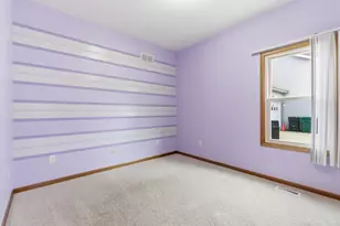 660 W 1st St, Braidwood, IL 60408 - Photo 9