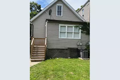 7927 S Burnham Avenue, Chicago, IL 60617 - Photo 9