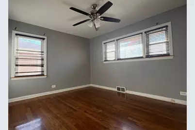 1529 N Hillside Avenue, Berkeley, IL 60163 - Photo 9