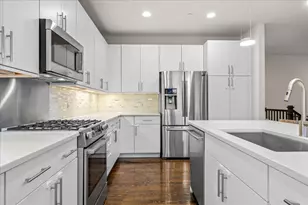 834 Chestnut St, Deerfield, IL 60015 - Photo 5