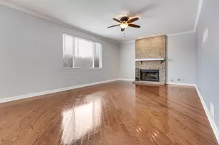 10022 Marvin Dr, Huntley, IL 60142 - Photo 7