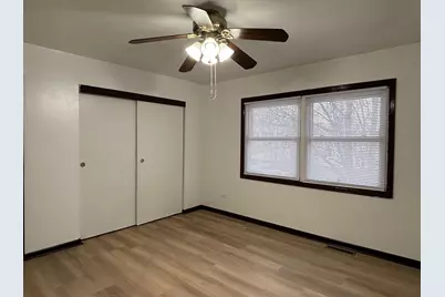 128 S Hale Avenue, Bartlett, IL 60103 - Photo 9