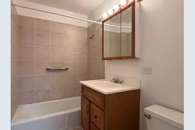 128 S Hale Avenue, Bartlett, IL 60103 - Photo 7