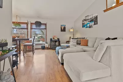 113 Wallace Street, Bartlett, IL 60103 - Photo 11