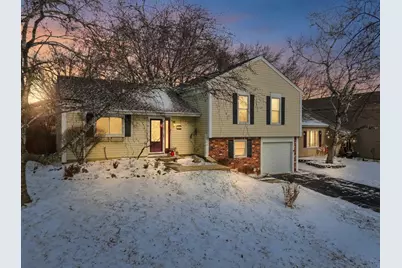 113 Wallace Street, Bartlett, IL 60103 - Photo 1