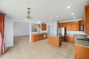 806 Sycamore Dr, Shorewood, IL 60404 - Photo 3